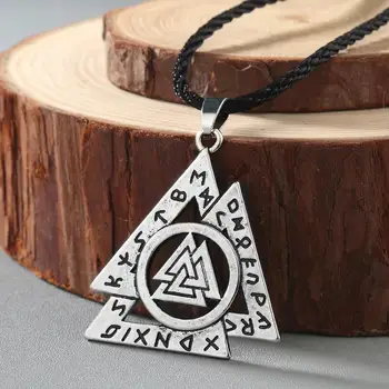 QIAMNI Vyrų Trikampis Amuletas Karoliai Skandinavų Valknut Rune Pakabukas Simbolis Vikingų Dievas Odin Asatru Karoliai Slavų Papuošalų Chokers